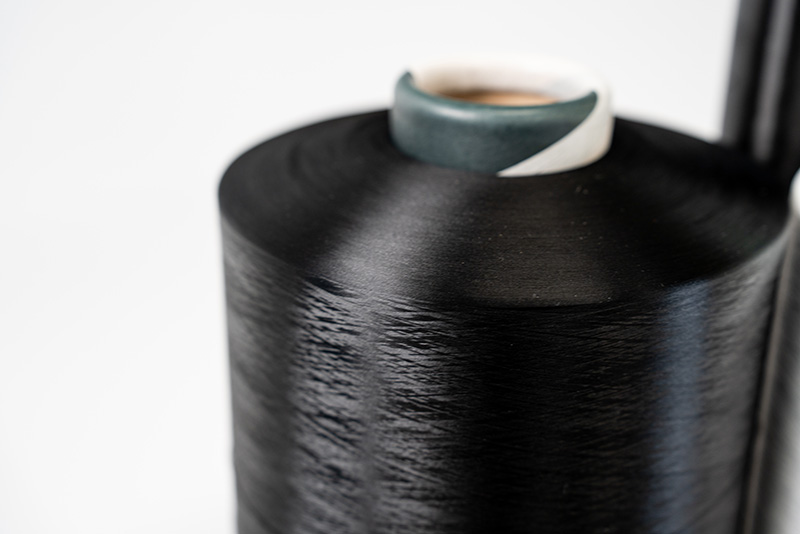 DTY、ATY、FDYなど糸加工、撚糸、仮撚り、染色に対応した繊維商材を提供